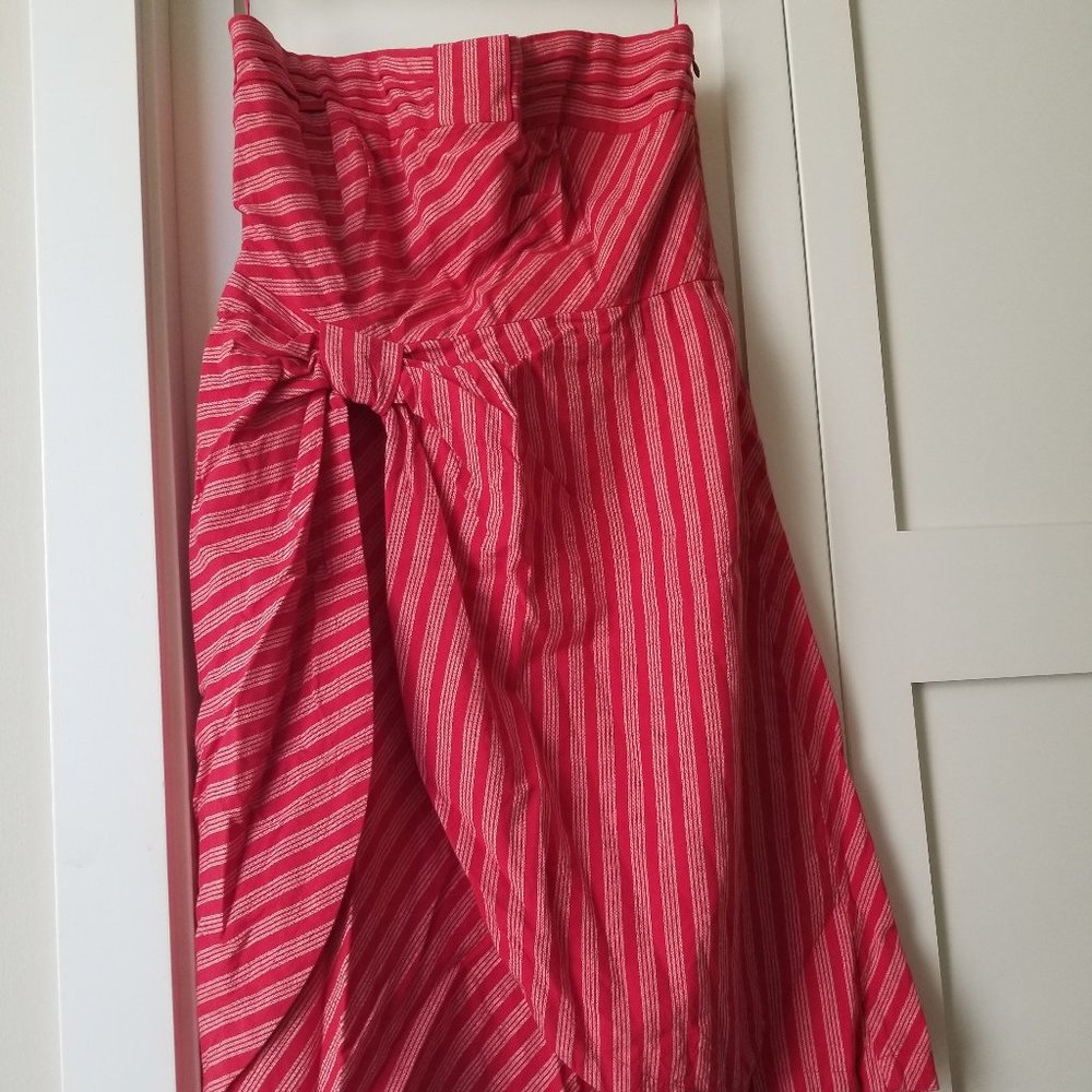 Anthropologie Coral and White Strapless Tie-Waist Maxi Dress